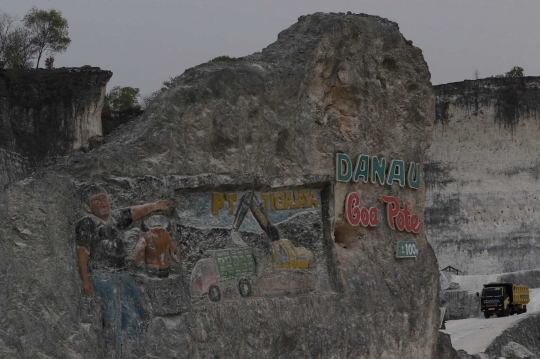 Kering, Bukit Jaddih di Madura Tetap Jadi Primadona Wisatawan