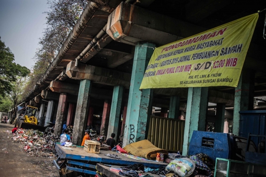 Sempat Viral, Begini Kondisi Tumpukan Sampah di Kolong Tol Wiyoto-Wiyono