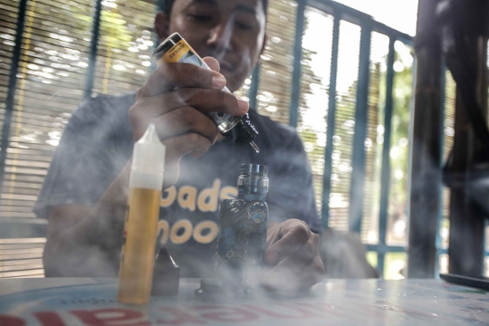 BPOM Usulkan Pelarangan Penggunaan Vape dan Rokok Elektrik