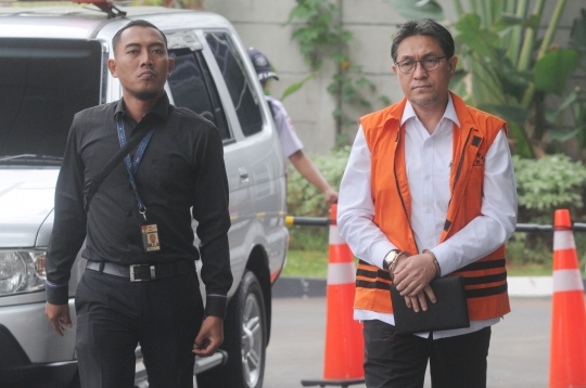 KPK Periksa Mantan Anggota DPR dari Fraksi PAN Terkait Kasus Suap APBN