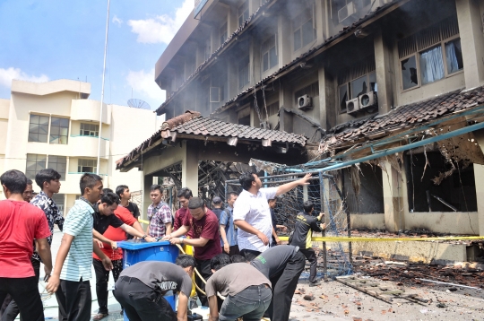 Kebakaran Susulan Kembali Terjadi di Gedung SMK Yadika 6