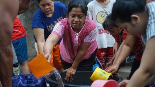 Krisis Air Bersih, Warga Cipayung Andalkan Bantuan Pemprov DKI