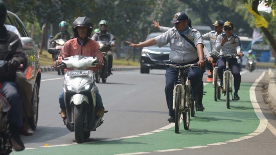 Pemprov DKI Kaji Aturan Penggunaan Skuter Listrik