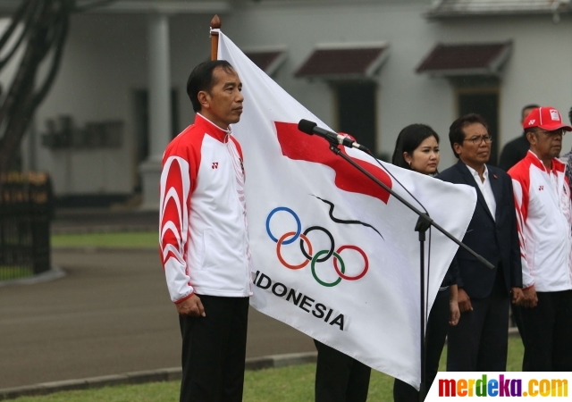 Presiden Joko Widodo atau Jokowi melepas Kontingen Indonesia untuk mengikuti SEA Games 2019 di Istana Kepresidenan Bogor, Jawa Barat, Rabu (27/11). Sebanyak 841 atlet berangkat dalam kejuaraan olahraga kawasan ASEAN dengan rincian 60 persen atlet junior dan 40 persen atlet senior.