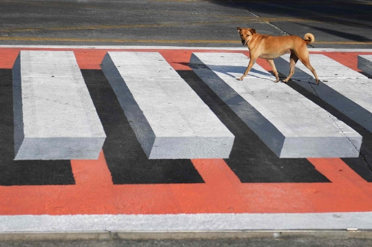 Tampilan Zebra Cross 3D di Thailand yang Curi Perhatian Pejalan Kaki