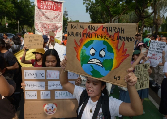 Aksi Aktivis Lingkungan Long March ke Istana Merdeka