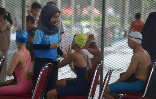 Antusias Atlet Disabilitas Ikuti Kejuaraan Para Swimming 2019