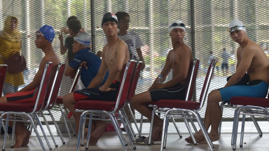 Antusias Atlet Disabilitas Ikuti Kejuaraan Para Swimming 2019