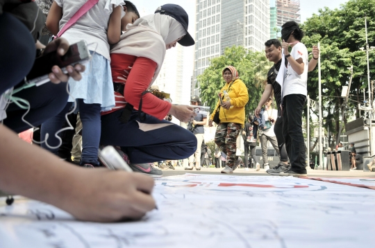 Aksi Peringatan Hari AIDS Sedunia