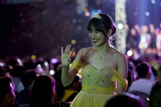 Melihat Konser Kelulusan Wisuda Sakura dan Pemilihan Member Single ke 21 JKT48