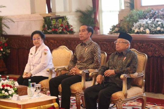 Jokowi Beri Arahan Pembumian Pancasila di Istana Negara