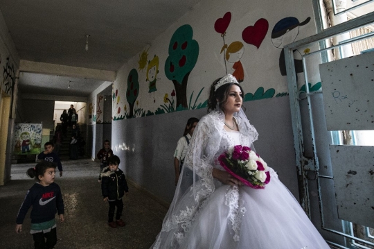 Kisah Pasangan Suriah Menikah di Pengungsian