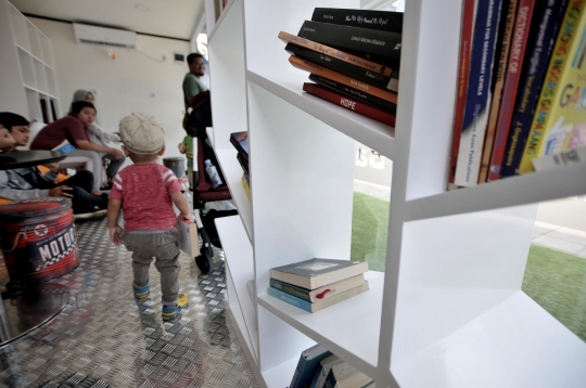 Santai Sejenak di Ruang Baca Jakarta