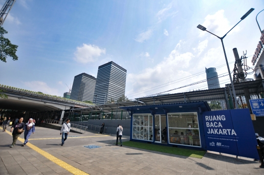 Santai Sejenak di Ruang Baca Jakarta