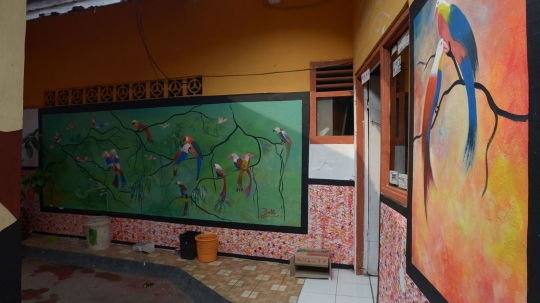 Warna-warni Mural Percantik Kampung di Pengadegan