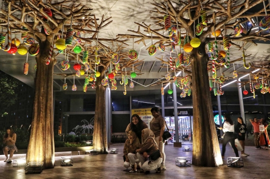 Cantiknya Dekorasi Natal Hiasi Mal Central Park