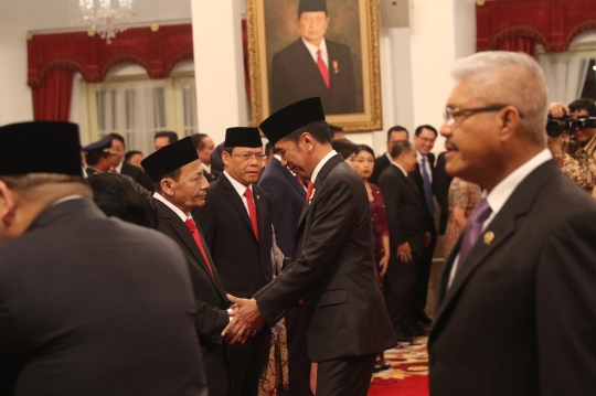 Presiden Jokowi Lantik Wiranto hingga Habib Luthfi Jadi Wantimpres