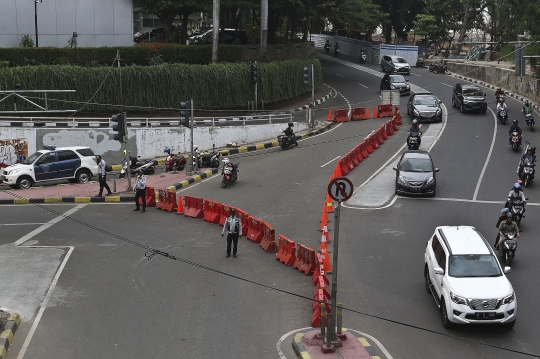 Uji Coba Sistem Satu Arah di Jalan RM Margono Djojohadikoesoemo