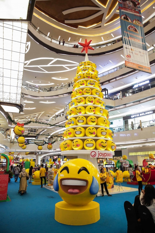 Dekorasi Natal Hiasi Mal di Jakarta