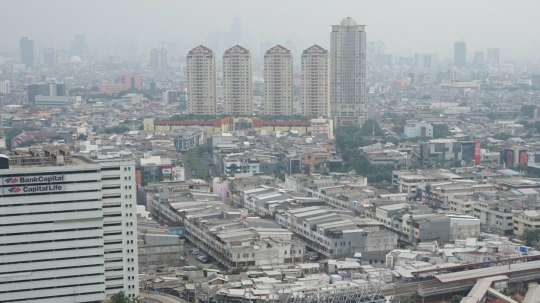 Melihat Wajah Polusi Udara di Langit Jakarta