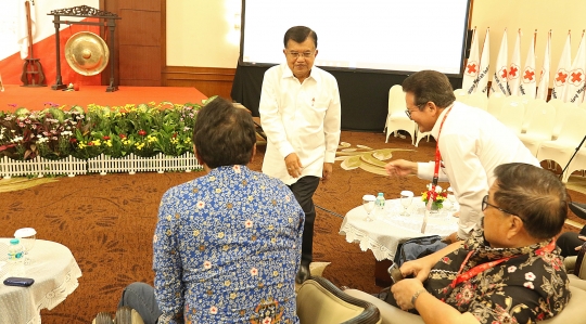 Jusuf Kalla Hadiri Munas XXI PMI