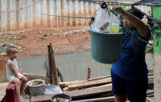 Warung Eretan di Tengah Ibu Kota