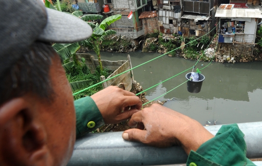 Warung Eretan di Tengah Ibu Kota