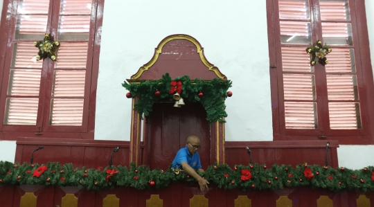 Melihat Persiapan Natal di Gereja Tugu