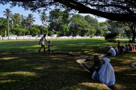 Mengenang 15 Tahun Tsunami Aceh di Kuburan Massal