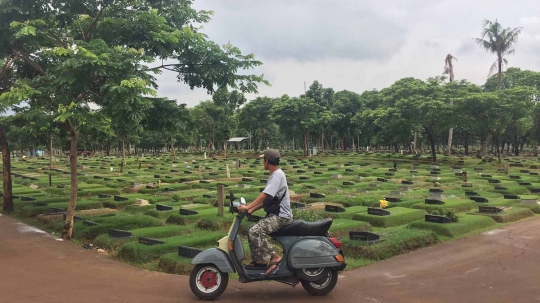 Masa Tampung Hampir Habis, TPU Pondok Ranggon Berlakukan Tumpang Makam