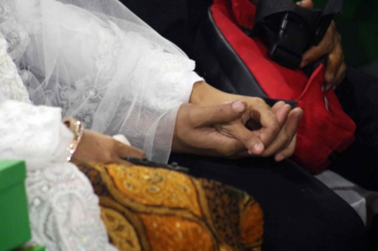 Ratusan Pasangan Ikuti Itsbat Nikah di Malam Pergantian Tahun