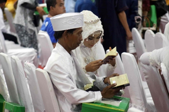 Ratusan Pasangan Ikuti Itsbat Nikah di Malam Pergantian Tahun