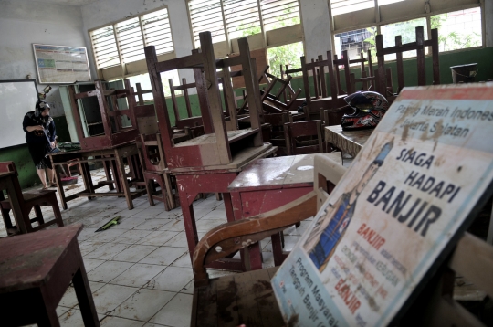 Nestapa Sekolah Perguruan Rakyat 2 Rusak Akibat Banjir