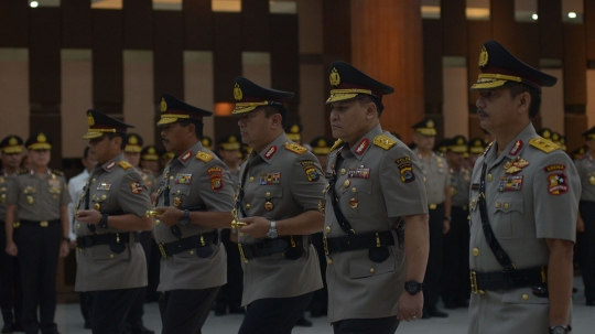 Kapolri Idham Azis Lantik Wakapolri dan Tiga Kapolda Baru