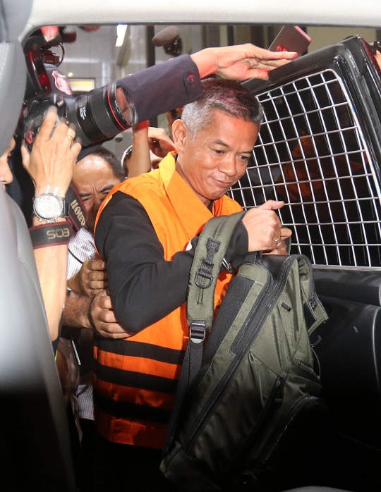 KPK Resmi Tahan Komisioner KPU Wahyu Setiawan