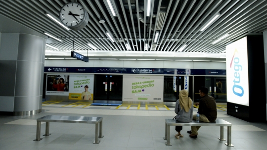 Pin Prioritas untuk Penumpang Khusus MRT Jakarta