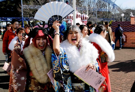 Perayaan Hari Kedewasaan Gadis-gadis Jepang