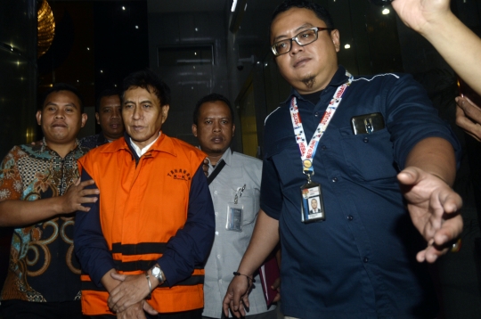Ekspresi Bos PT CMIT Ditahan KPK Terkait Kasus Bakamla