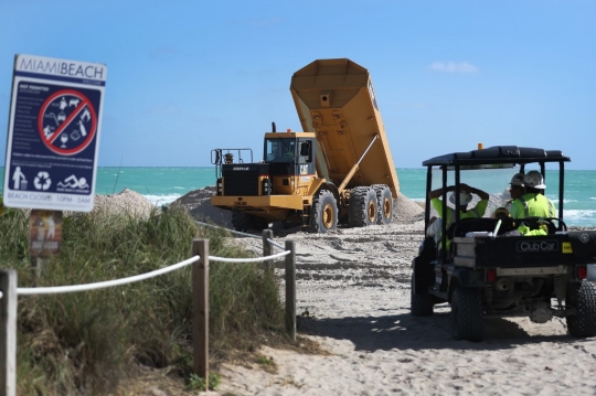 Melihat Cara Amerika Melebarkan Daratan Pantai Miami