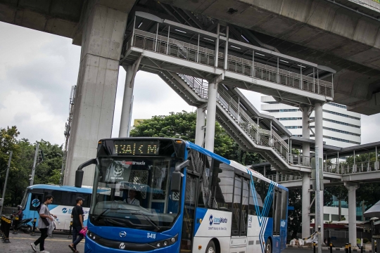 Pemprov DKI Akan Desain Ulang Halte Bus Tertinggi di Indonesia