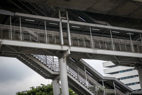Pemprov DKI Akan Desain Ulang Halte Bus Tertinggi di Indonesia