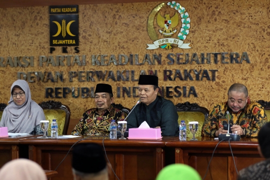 PKS Desak DPR Buat Pansus Jiwasraya