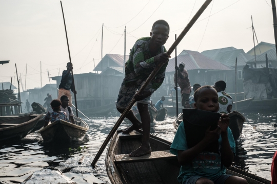 Potret Kumuh Kampung Apung Terbesar Dunia di Nigeria