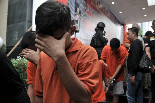 Polisi Ungkap Peredaran Ganja 1,3 Ton