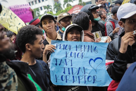Warga Tanjung Priok Demo di Kemenkumham Terkait Ucapan Menteri Yasonna Laoly