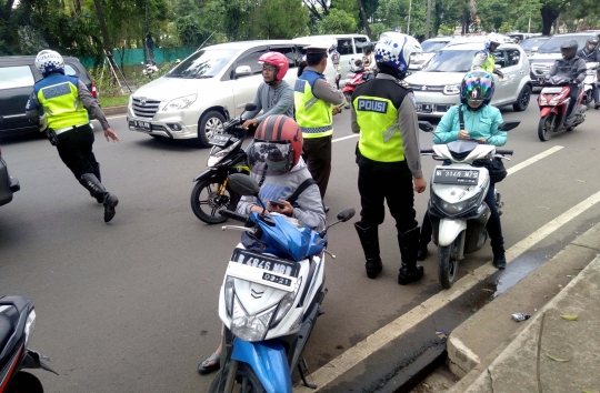 Polres Tangsel Gelar Razia Lalu Lintas untuk Tekan Kejahatan Jalanan