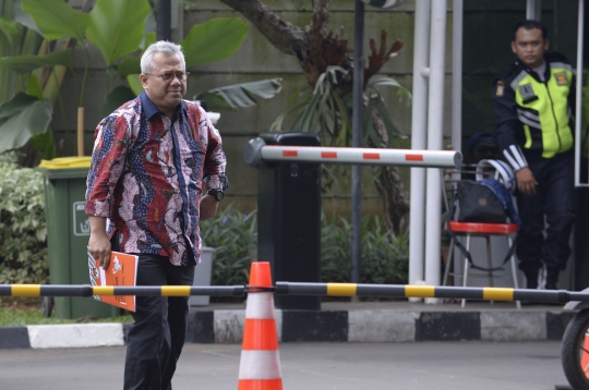 Ketua KPU Arief Budiman Penuhi Panggilan KPK