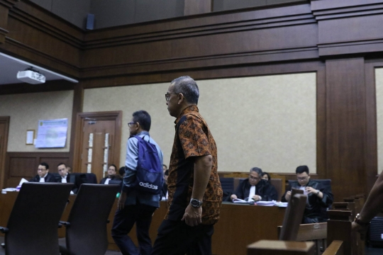 Emirsyah Satar dan Soetikno Soedarjo Jalani Sidang Lanjutan