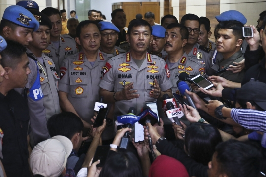 Kapolri Idham Azis Raker Perdana dengan Komisi III DPR