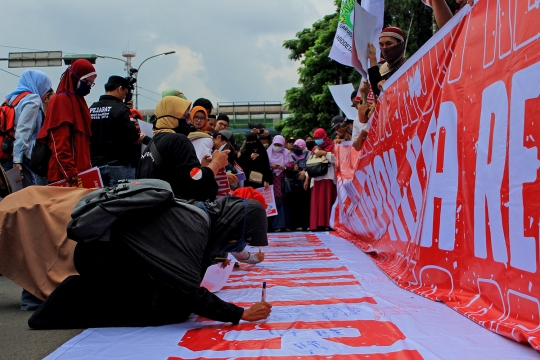 Ratusan Warga Depok Gelar Aksi Tolak LGBT